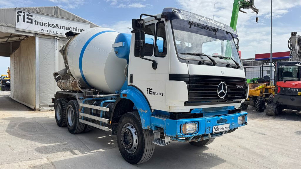 Mercedes-Benz SK 2527 6x4 liebherr mixer 7m3 - Concrete mixer truck: picture 3 Mercedes-Benz SK 2527 6x4 liebherr mixer 7m3 - Concrete mixer truck: picture 3