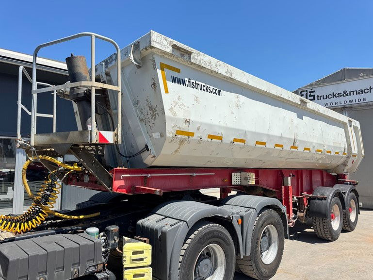Schwarzmüller K202 2-Axle Tipper - Taurpaulin - Tipper semi-trailer: picture 1 Schwarzmüller K202 2-Axle Tipper - Taurpaulin - Tipper semi-trailer: picture 1