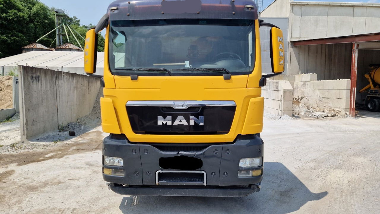 MAN 18.440 4x4 BLS tractor unit - tipp. hydraulics - Tractor unit: picture 2 MAN 18.440 4x4 BLS tractor unit - tipp. hydraulics - Tractor unit: picture 2