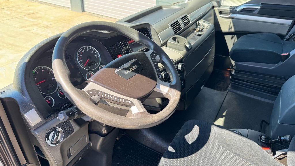 Tractor unit MAN TGX 18.440 4X2 tractor unit - retarder: picture 20 Tractor unit MAN TGX 18.440 4X2 tractor unit - retarder: picture 20