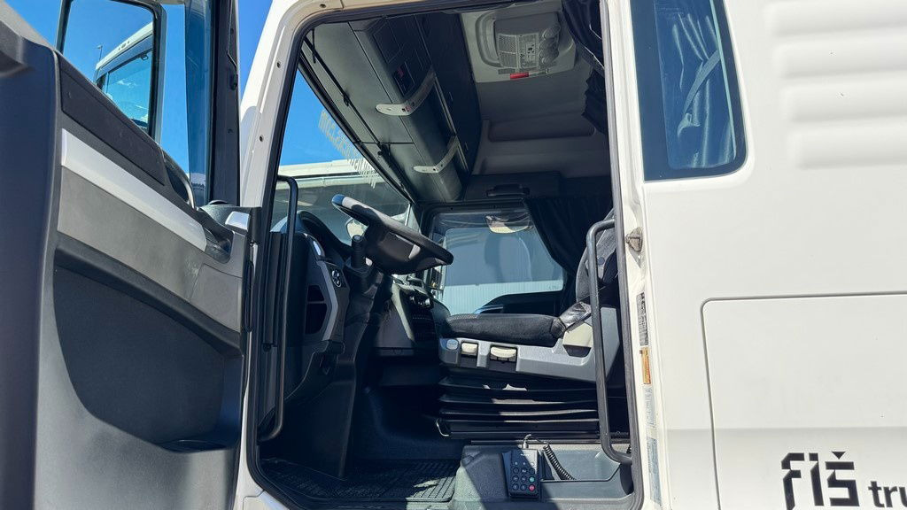 Tractor unit MAN TGX 18.440 4X2 tractor unit - retarder: picture 19 Tractor unit MAN TGX 18.440 4X2 tractor unit - retarder: picture 19