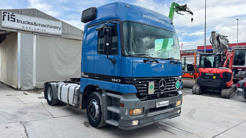 Mercedes-Benz Actros 1843 LS 4x2 tractor unit - air condition - Tractor unit: picture 3 Mercedes-Benz Actros 1843 LS 4x2 tractor unit - air condition - Tractor unit: picture 3