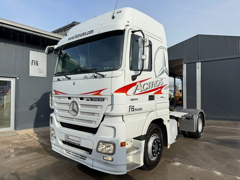 Mercedes-Benz Actros 1844 LS 4x2 tractor unit - clutch - Tractor unit: picture 1 Mercedes-Benz Actros 1844 LS 4x2 tractor unit - clutch - Tractor unit: picture 1