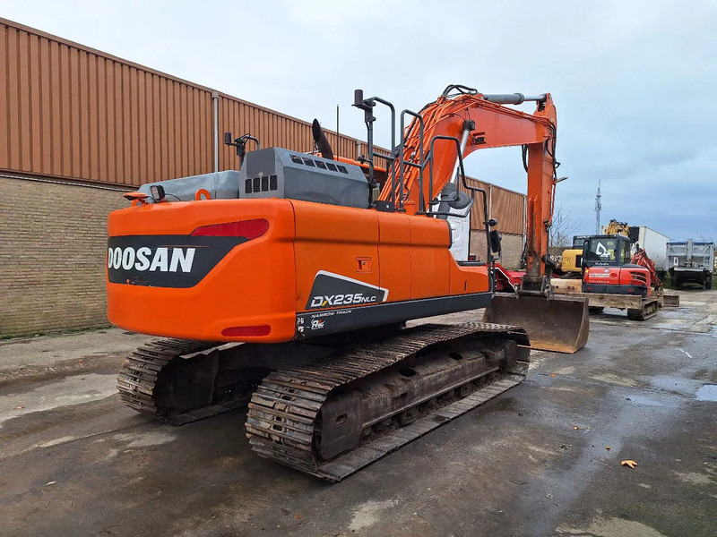 Doosan DX235NLC-5 - Crawler excavator: picture 4 Doosan DX235NLC-5 - Crawler excavator: picture 4