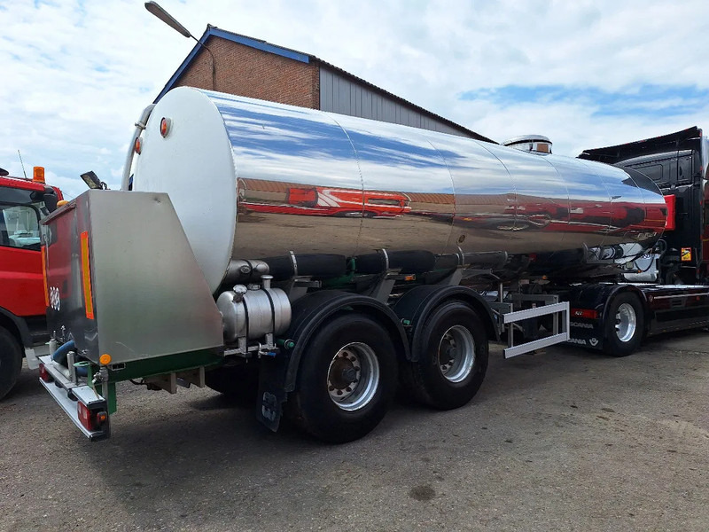 MAISONNEUVE S233RE - Tanker semi-trailer: picture 3 MAISONNEUVE S233RE - Tanker semi-trailer: picture 3