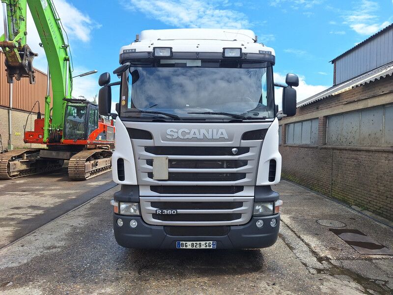 Scania R360 R360 - Curtain side truck: picture 2 Scania R360 R360 - Curtain side truck: picture 2