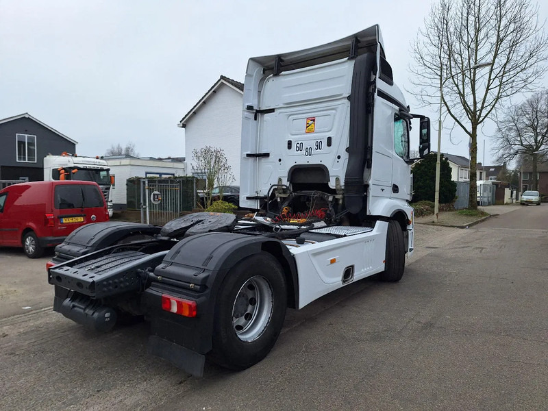 Mercedes-Benz Actros 1845 1845 Actros - Tractor unit: picture 4 Mercedes-Benz Actros 1845 1845 Actros - Tractor unit: picture 4