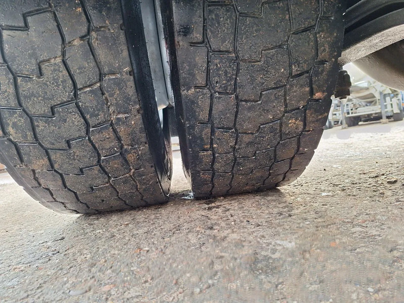 Tractor unit Scania R450 R450: picture 17