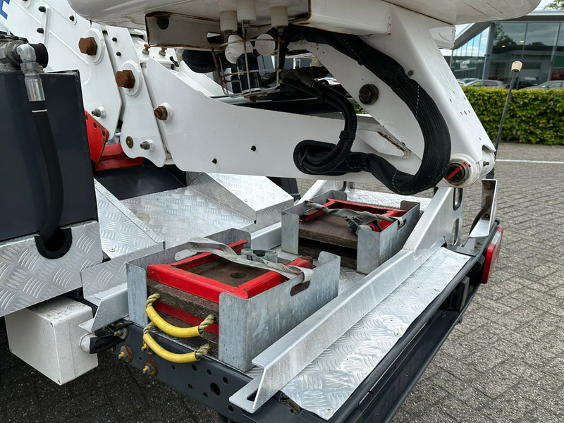Commercial vehicle Iveco Daily 35S14 14 meter, 4x stamped, 649 working hours: picture 19