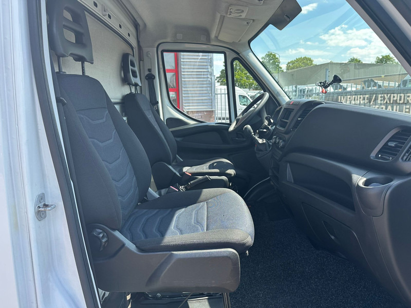 Iveco Daily 35S12 Euro 6 Gratis op NL kenteken - Refrigerated delivery van: picture 5 Iveco Daily 35S12 Euro 6 Gratis op NL kenteken - Refrigerated delivery van: picture 5