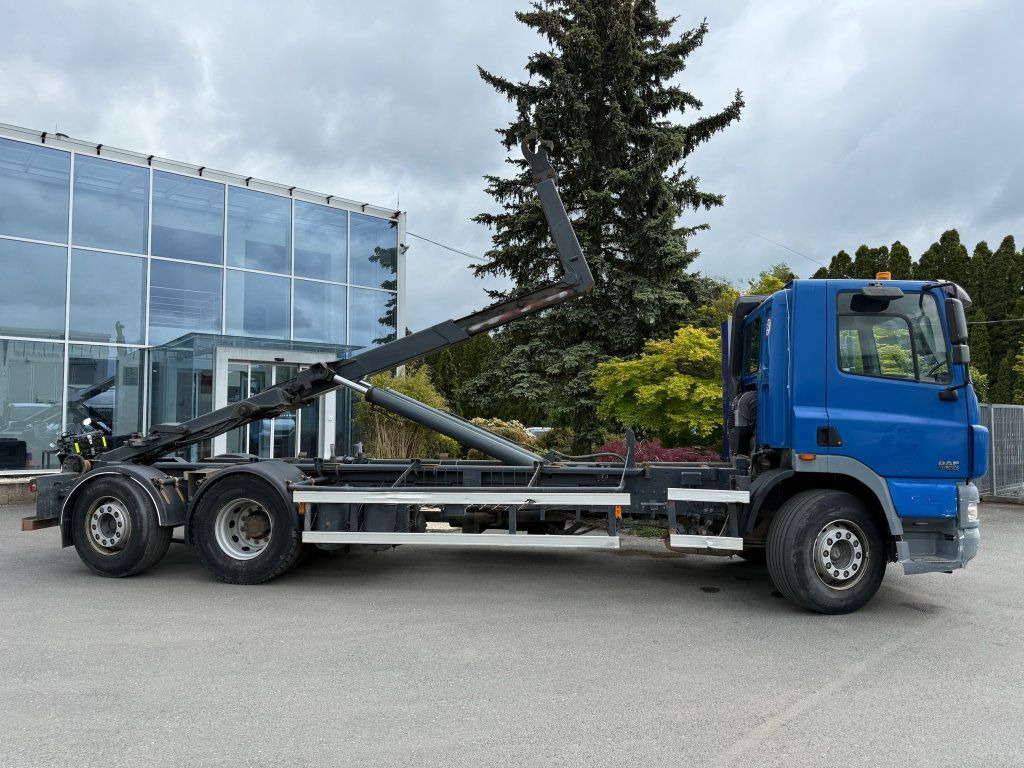 DAF CF85.380 6x2 EURO 3 - Hook lift truck: picture 2 DAF CF85.380 6x2 EURO 3 - Hook lift truck: picture 2