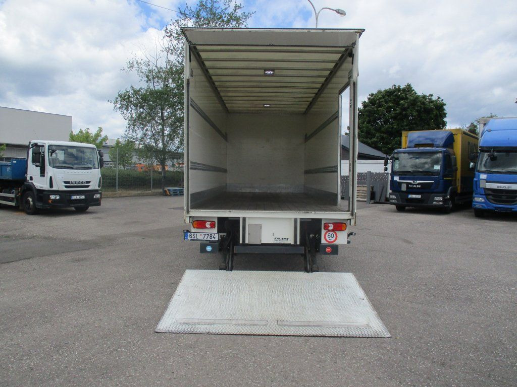 Box truck DAF LF 230 Dhollandia 2T: picture 8