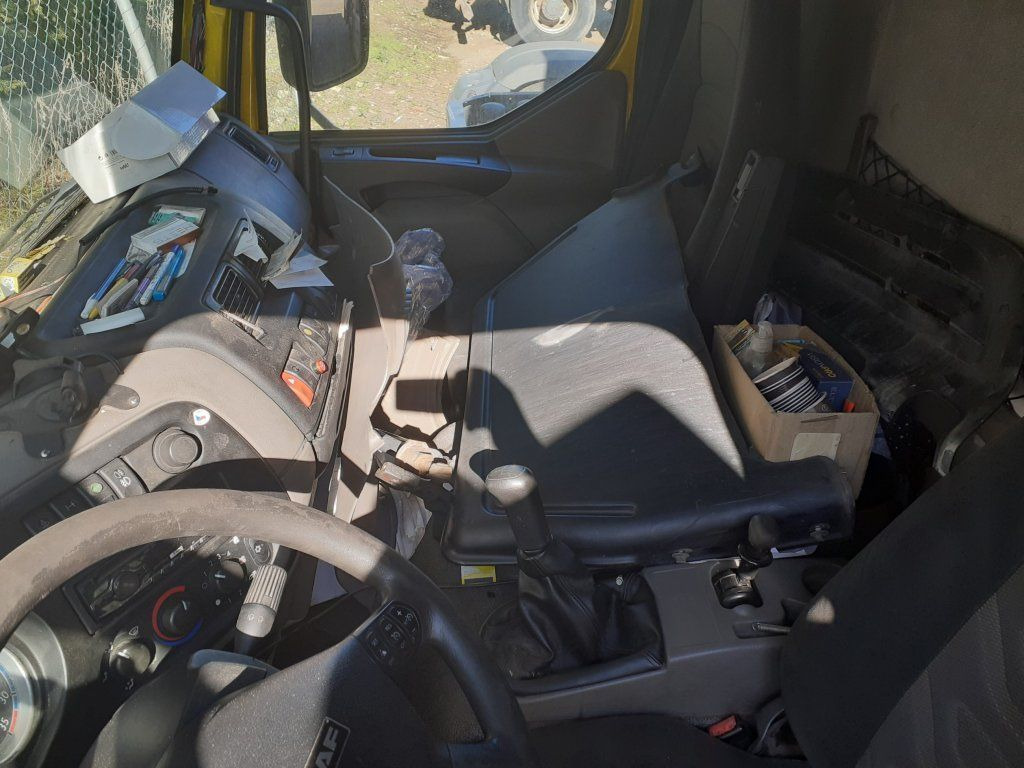 DAF LF45.210 mit Carrier Motorschaden engineproblem leasing DAF LF45.210 mit Carrier Motorschaden engineproblem: picture 8