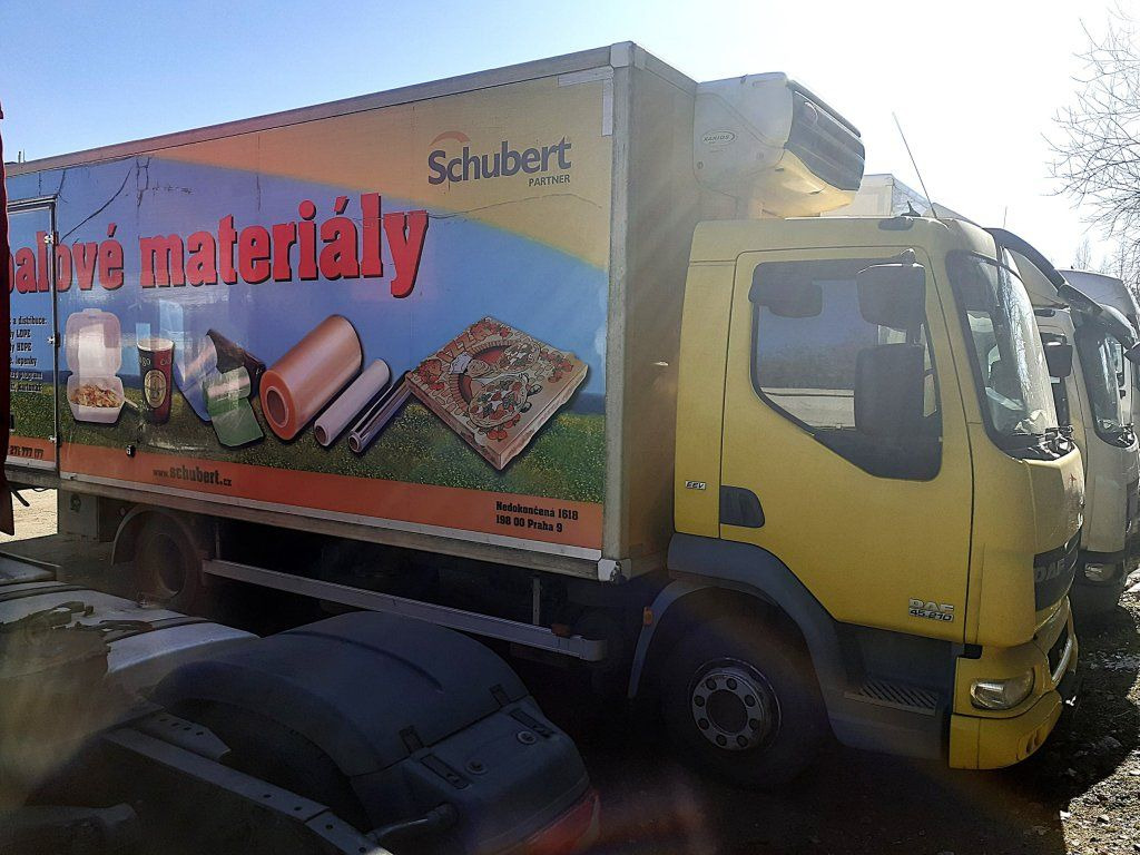 Refrigerator truck DAF LF45.210 mit Carrier Motorschaden engineproblem: picture 1