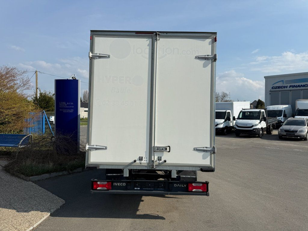 Iveco 35C16 Daily - Closed box van: picture 5 Iveco 35C16 Daily - Closed box van: picture 5
