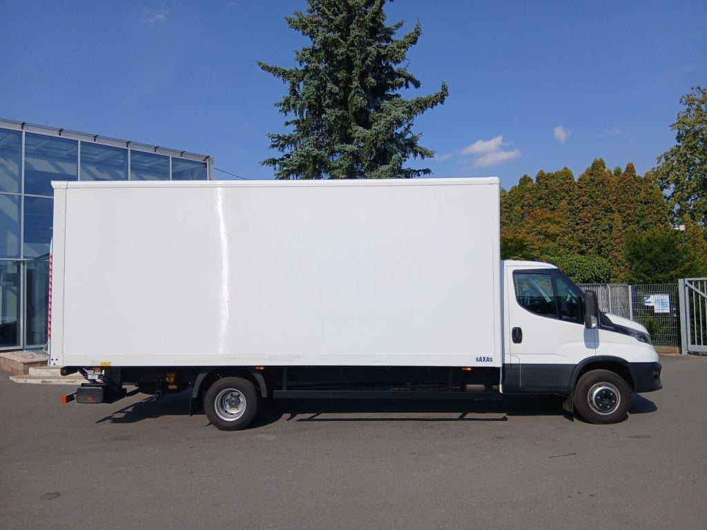 Iveco 72-210 (70C210) - Closed box van: picture 4 Iveco 72-210 (70C210) - Closed box van: picture 4