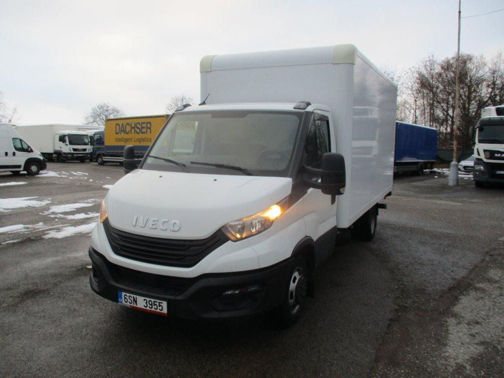 Iveco Daily 35C16 - Closed box van: picture 2 Iveco Daily 35C16 - Closed box van: picture 2