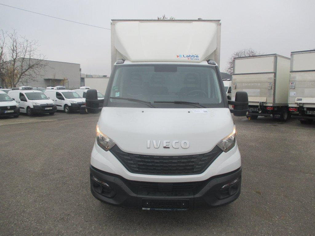 Iveco Daily 35C16 - Closed box van: picture 2 Iveco Daily 35C16 - Closed box van: picture 2