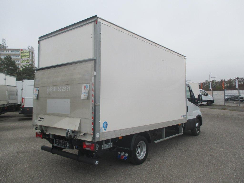 Iveco Daily 35C16 - Closed box van: picture 5 Iveco Daily 35C16 - Closed box van: picture 5