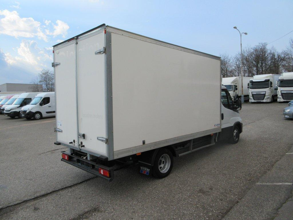 Iveco Daily 35C16 Iveco Daily 35C16 - Closed box van: picture 3 Iveco Daily 35C16 Iveco Daily 35C16 - Closed box van: picture 3