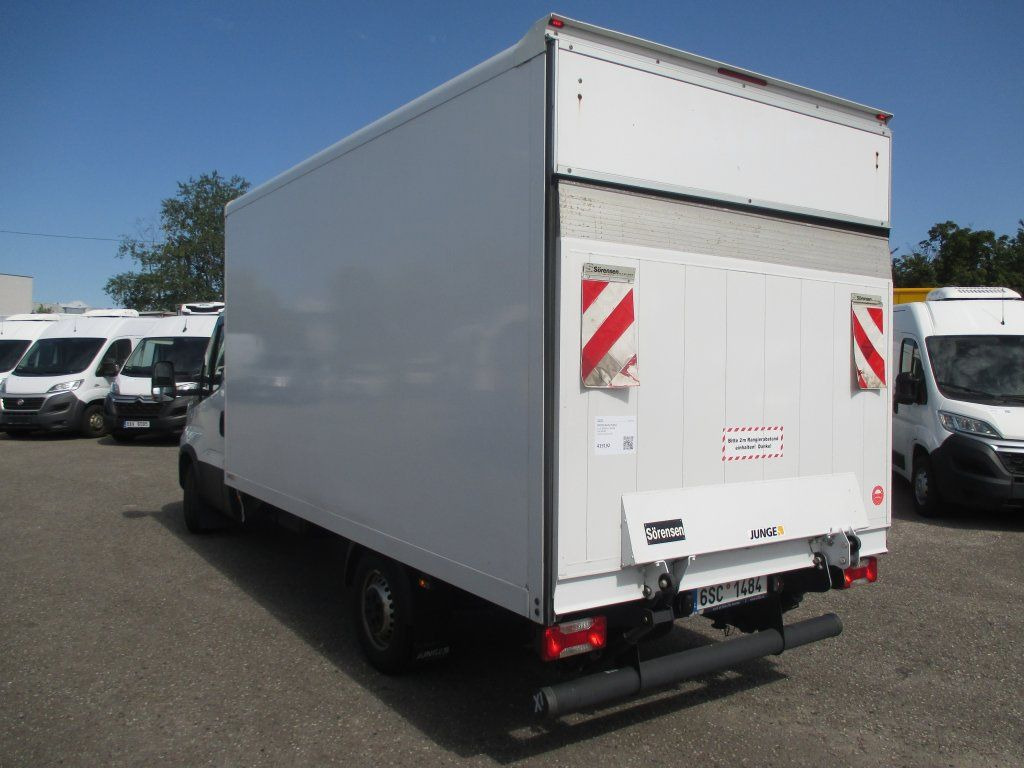 Panel van Iveco Daily 35S16: picture 6
