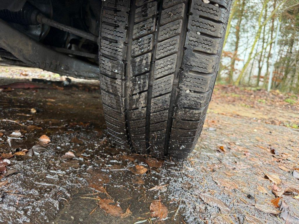 Panel van Iveco Daily 35S16 maxi Damaged: picture 19