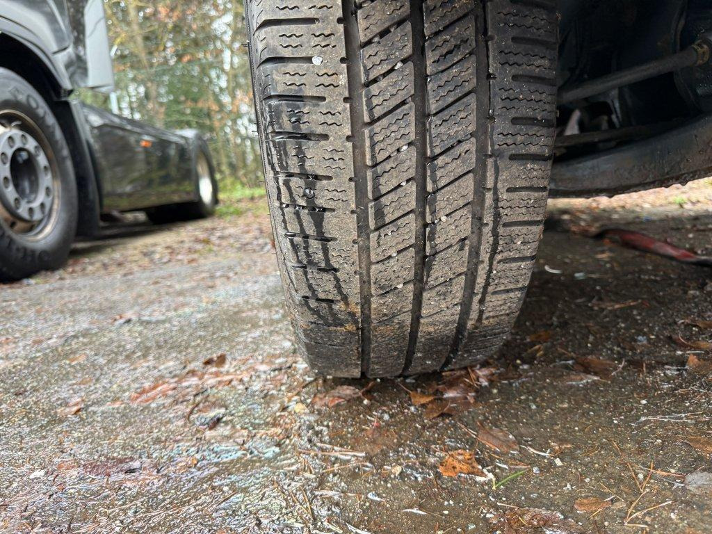 Panel van Iveco Daily 35S16 maxi Damaged: picture 18