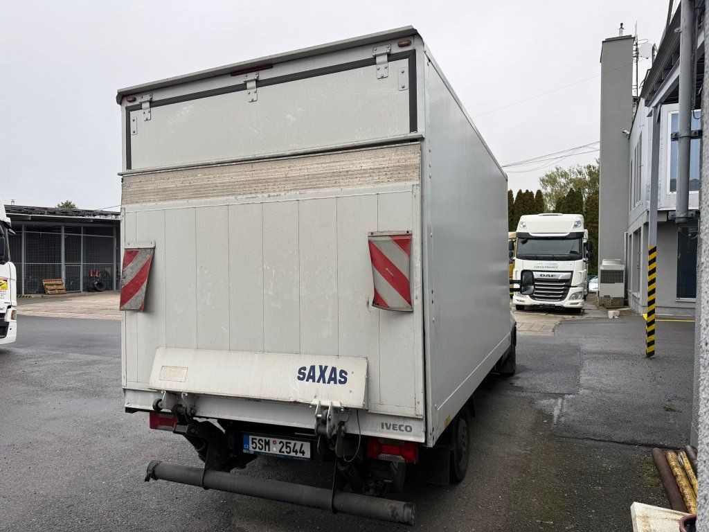 Iveco Daily 35S16 mit LBW ENGINE DEFECT - Closed box van: picture 3 Iveco Daily 35S16 mit LBW ENGINE DEFECT - Closed box van: picture 3