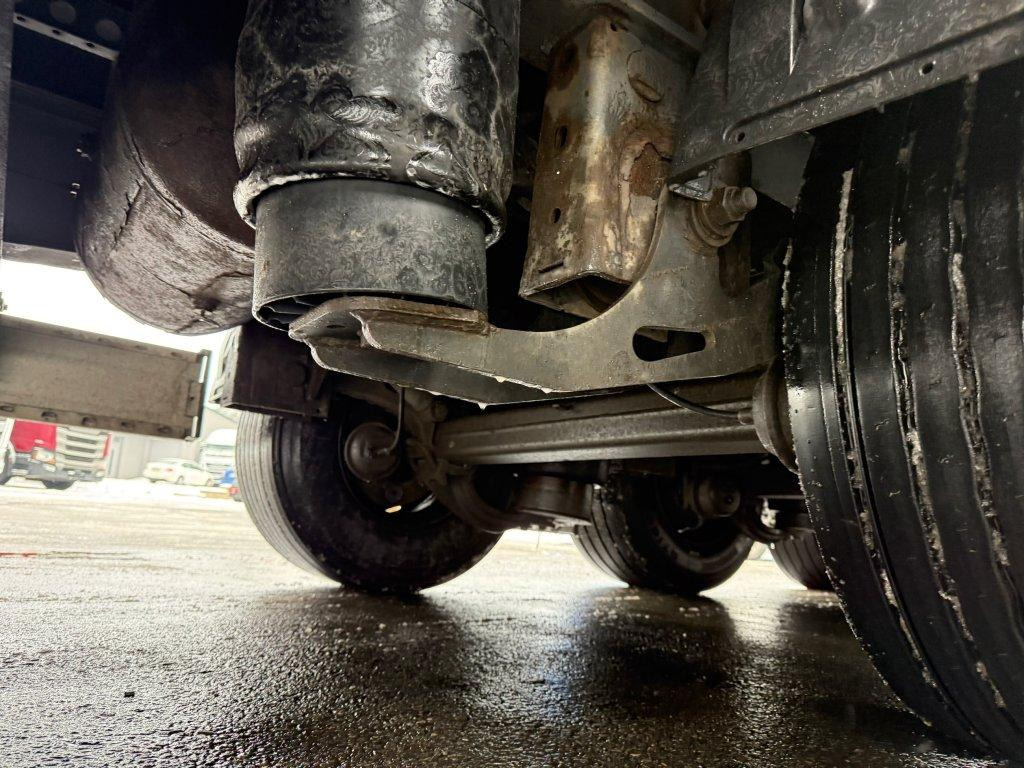 Curtainsider semi-trailer Krone SD MEGA/lowdeck: picture 10 Curtainsider semi-trailer Krone SD MEGA/lowdeck: picture 10