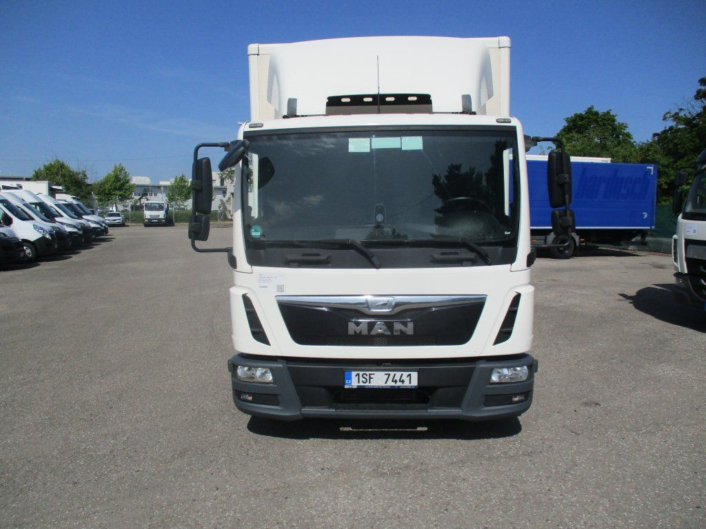 MAN TGL 7.180 - Closed box van: picture 2 MAN TGL 7.180 - Closed box van: picture 2