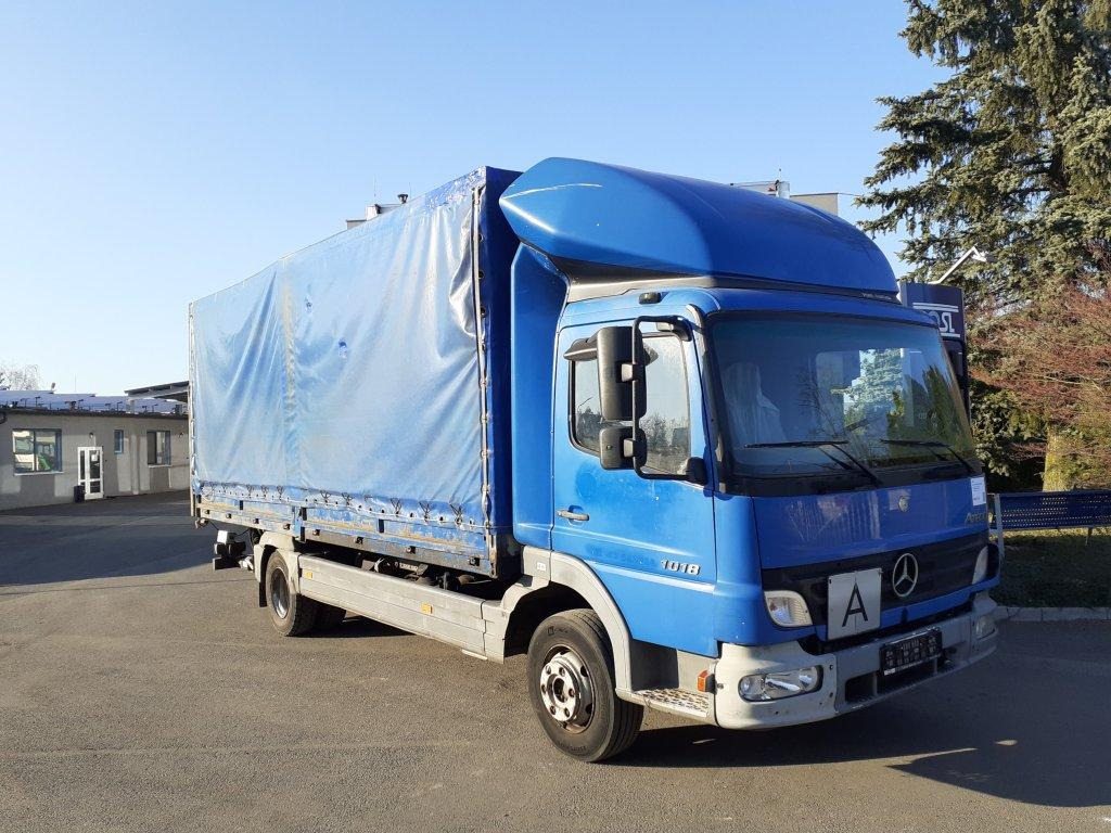 Mercedes-Benz 1018 Atego EURO 3 - Curtain side truck: picture 2 Mercedes-Benz 1018 Atego EURO 3 - Curtain side truck: picture 2
