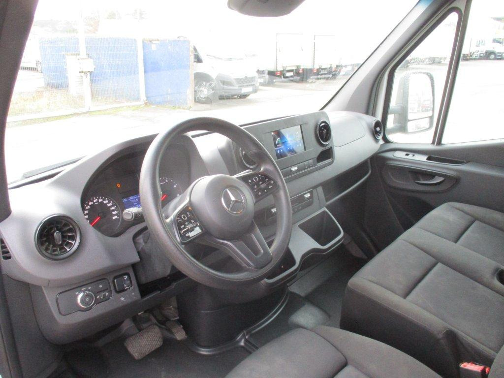Panel van Mercedes-Benz Sprinter 514 CDi: picture 15