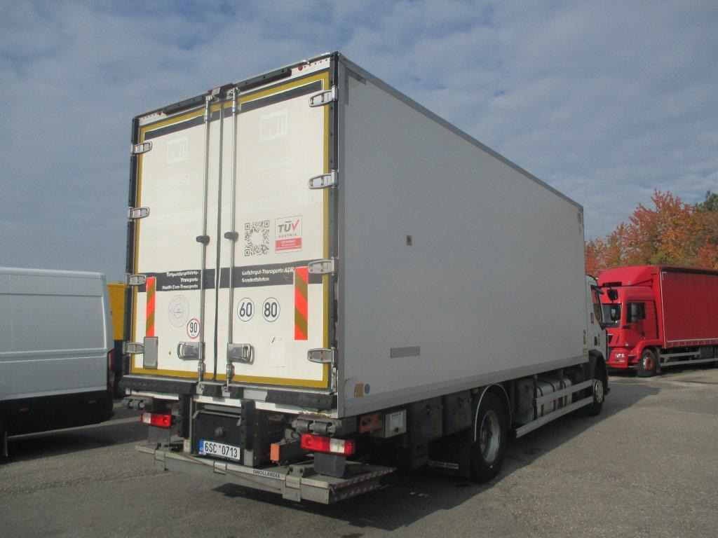 Renault D18 320 - Refrigerator truck: picture 4 Renault D18 320 - Refrigerator truck: picture 4