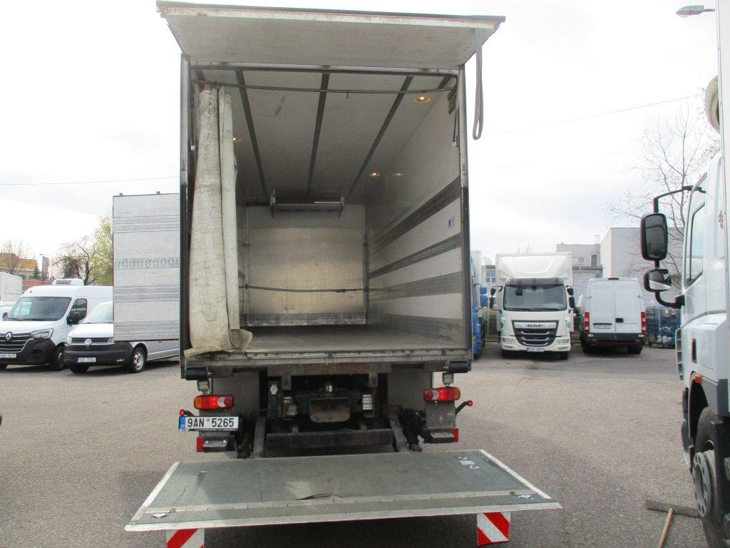 Renault Premium 460 - Refrigerator truck: picture 4 Renault Premium 460 - Refrigerator truck: picture 4