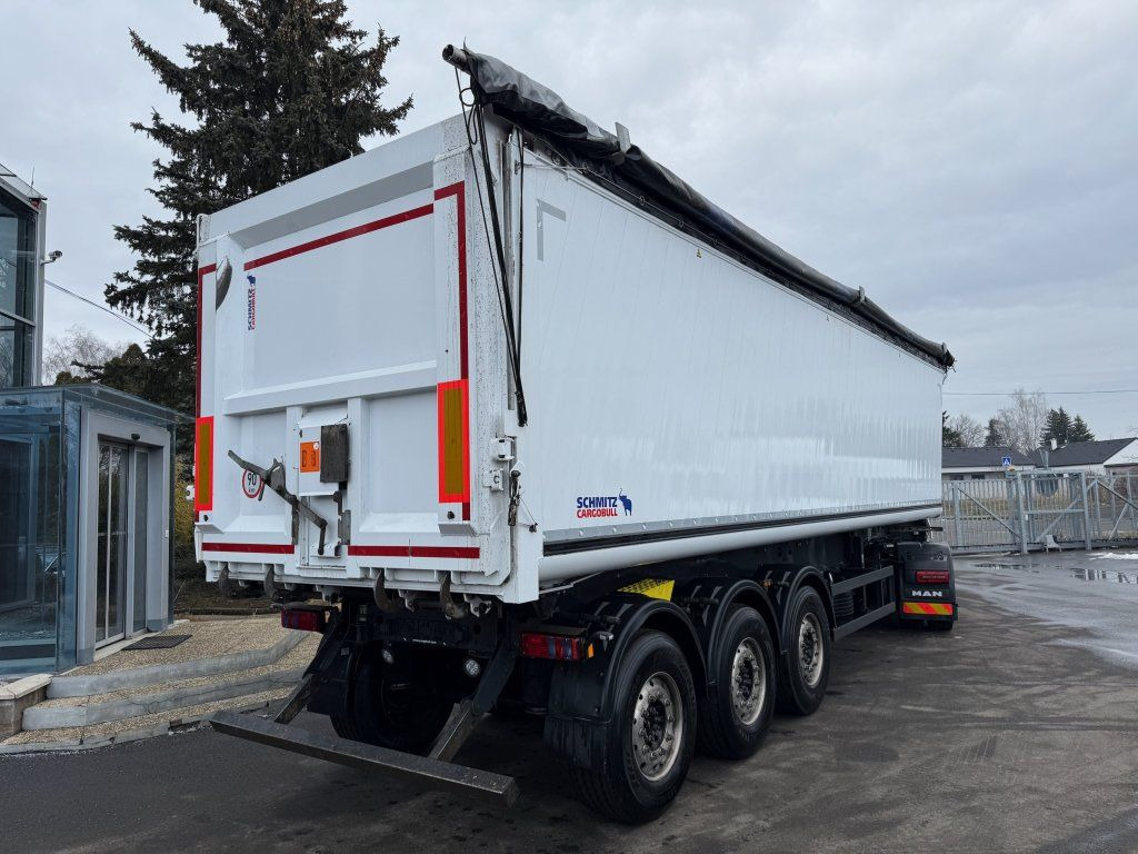 Schmitz Cargobull SKI 24 50 m3 - Tipper semi-trailer: picture 3 Schmitz Cargobull SKI 24 50 m3 - Tipper semi-trailer: picture 3