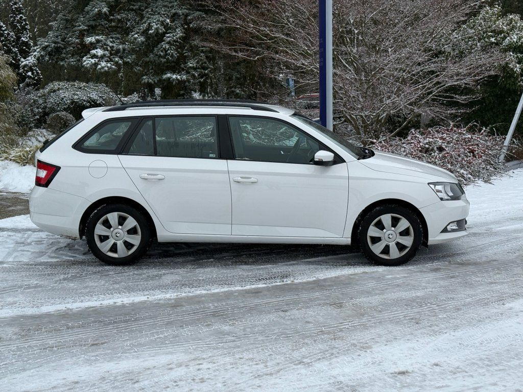 Skoda 1,4TDi kombi - Estate car: picture 3 Skoda 1,4TDi kombi - Estate car: picture 3