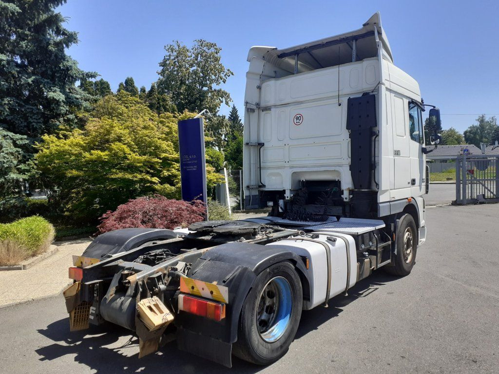 DAF XF105.460 EEV - Tractor unit: picture 4 DAF XF105.460 EEV - Tractor unit: picture 4