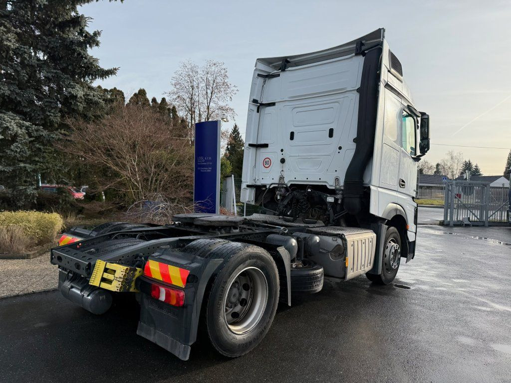 Mercedes-Benz 1845 Actros EURO 6 - Tractor unit: picture 4 Mercedes-Benz 1845 Actros EURO 6 - Tractor unit: picture 4