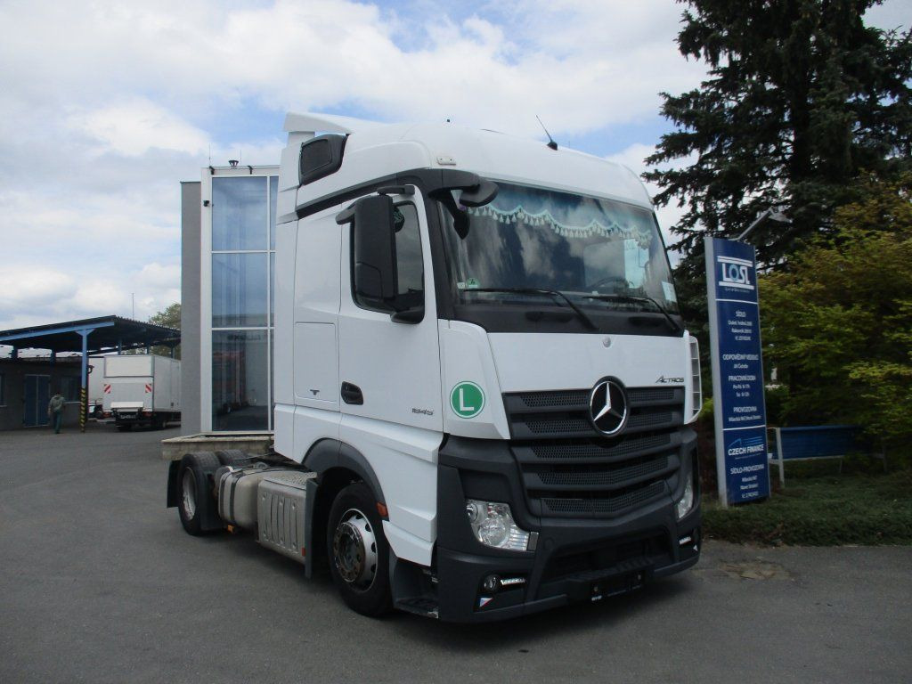 Mercedes-Benz 1845 Actros EURO 6 MEGA/lowdeck - Tractor unit: picture 2 Mercedes-Benz 1845 Actros EURO 6 MEGA/lowdeck - Tractor unit: picture 2
