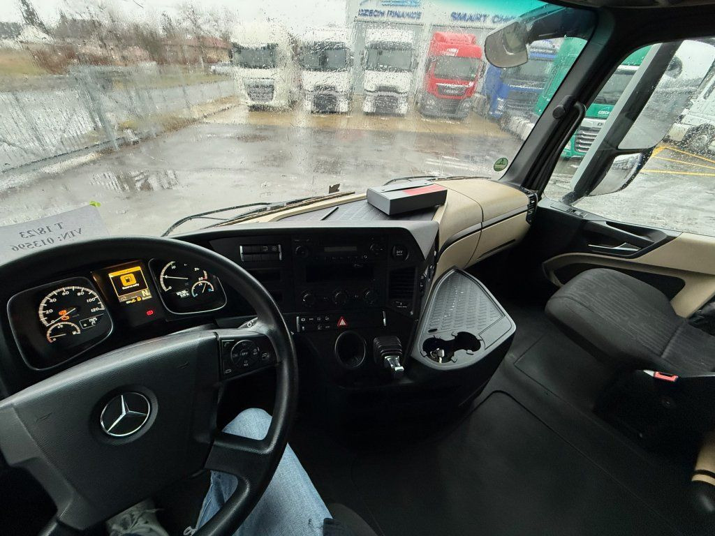 Tractor unit Mercedes-Benz 1845 Actros EURO 6 MEGA/lowdeck: picture 11