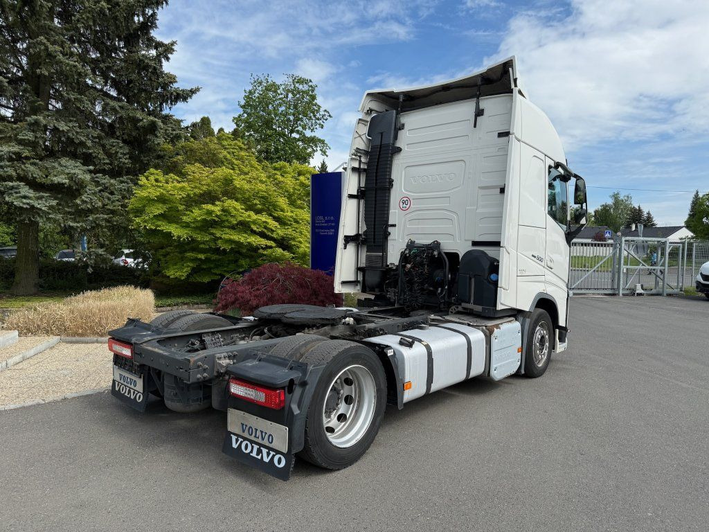 Volvo FH500 EURO 6 MEGA/lowdeck - Tractor unit: picture 4 Volvo FH500 EURO 6 MEGA/lowdeck - Tractor unit: picture 4
