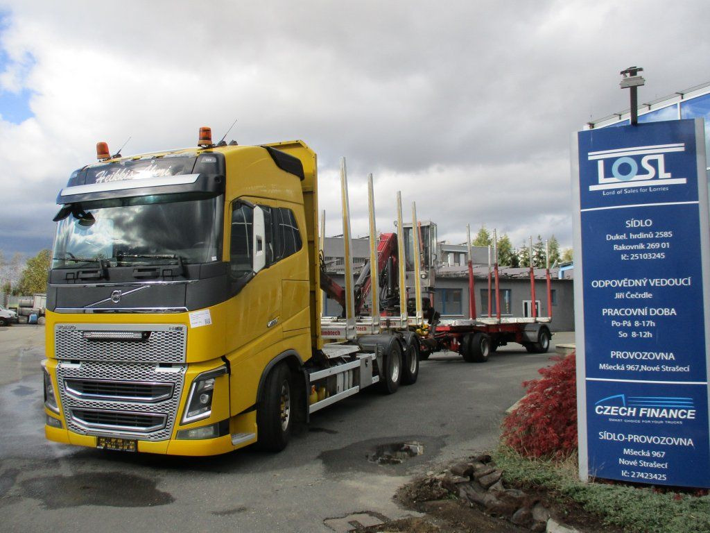 Volvo FH 16 750 6x4 + Fliegl - Timber truck, Crane truck: picture 1 Volvo FH 16 750 6x4 + Fliegl - Timber truck, Crane truck: picture 1