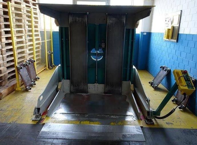 Large format pile turner Rachner R 1500 P - Pile turner: picture 3 Large format pile turner Rachner R 1500 P - Pile turner: picture 3