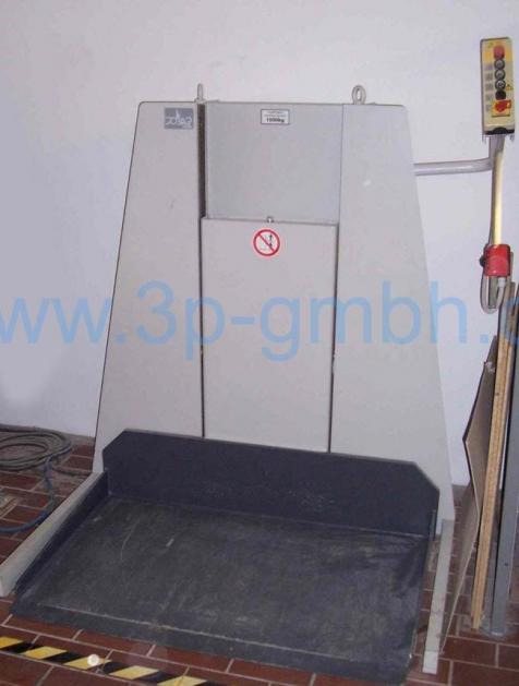 Polar LW 1000-4 stack lift - Warehouse equipment: picture 1 Polar LW 1000-4 stack lift - Warehouse equipment: picture 1