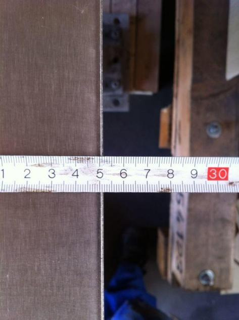 Pneumatically lowerable side stop - Paper cutting machine: picture 4 Pneumatically lowerable side stop - Paper cutting machine: picture 4