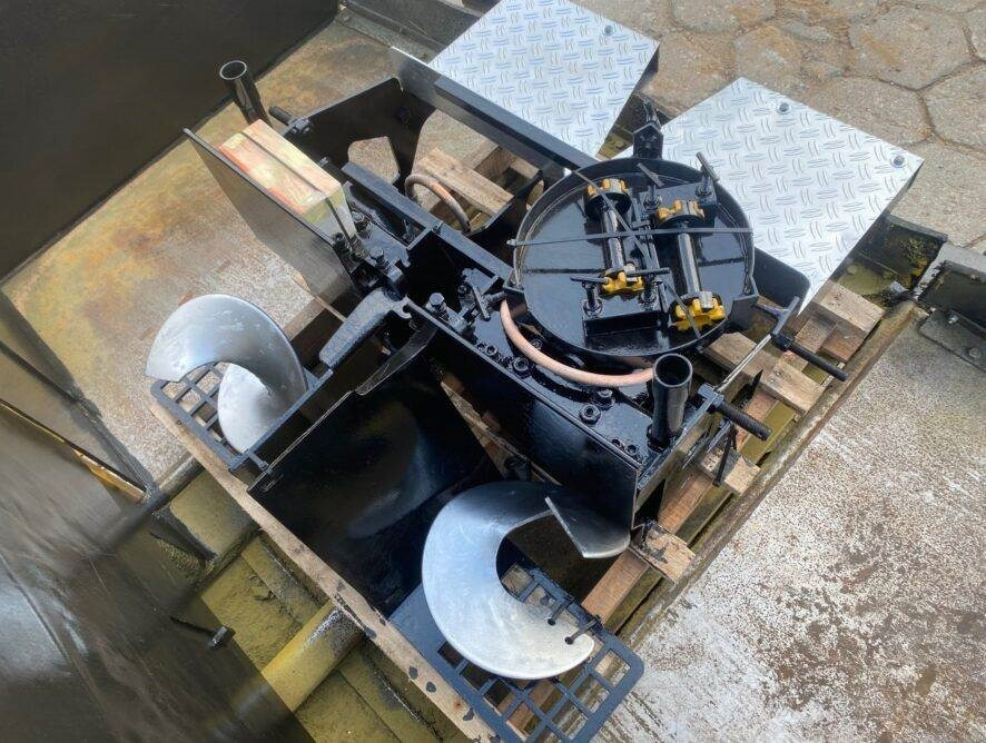 Asphalt paver Demag DF-45C: picture 9