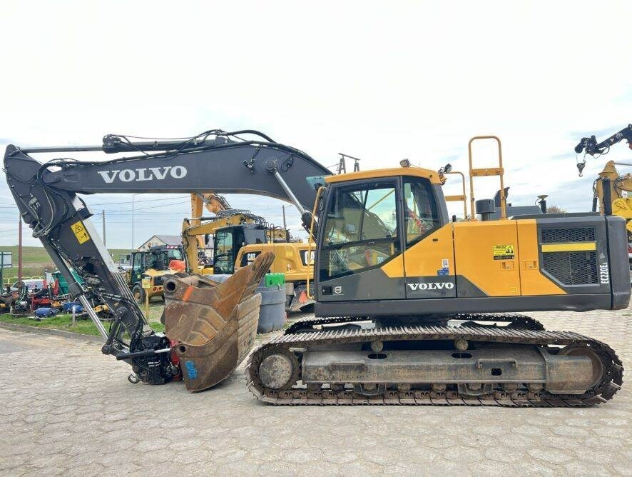 Volvo EC220EL - Crawler excavator: picture 1 Volvo EC220EL - Crawler excavator: picture 1