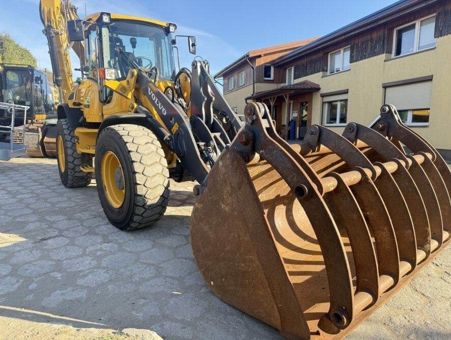Volvo L45G TP - Wheel loader: picture 1 Volvo L45G TP - Wheel loader: picture 1