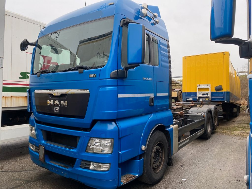 MAN TGX 26.440 EEV /Retarder/Lift/StandHei/2 Stück - Container transporter/ Swap body truck: picture 1 MAN TGX 26.440 EEV /Retarder/Lift/StandHei/2 Stück - Container transporter/ Swap body truck: picture 1