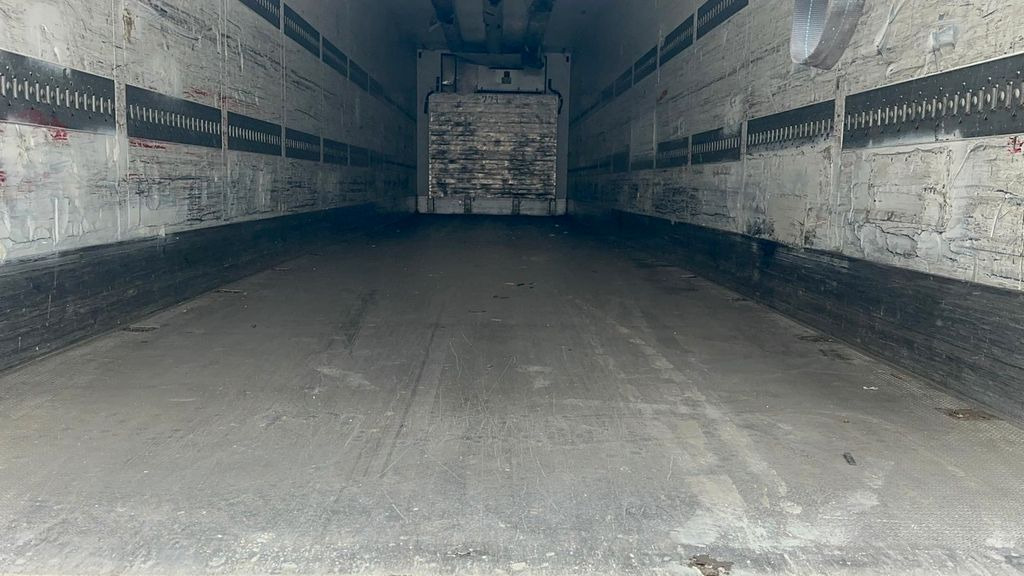 Schmitz Cargobull SKO 24 Thermo King SLX 300/LBW/ Schmitz Cargobull SKO 24 Thermo King SLX 300/LBW/ - Refrigerator semi-trailer: picture 3 Schmitz Cargobull SKO 24 Thermo King SLX 300/LBW/ Schmitz Cargobull SKO 24 Thermo King SLX 300/LBW/ - Refrigerator semi-trailer: picture 3